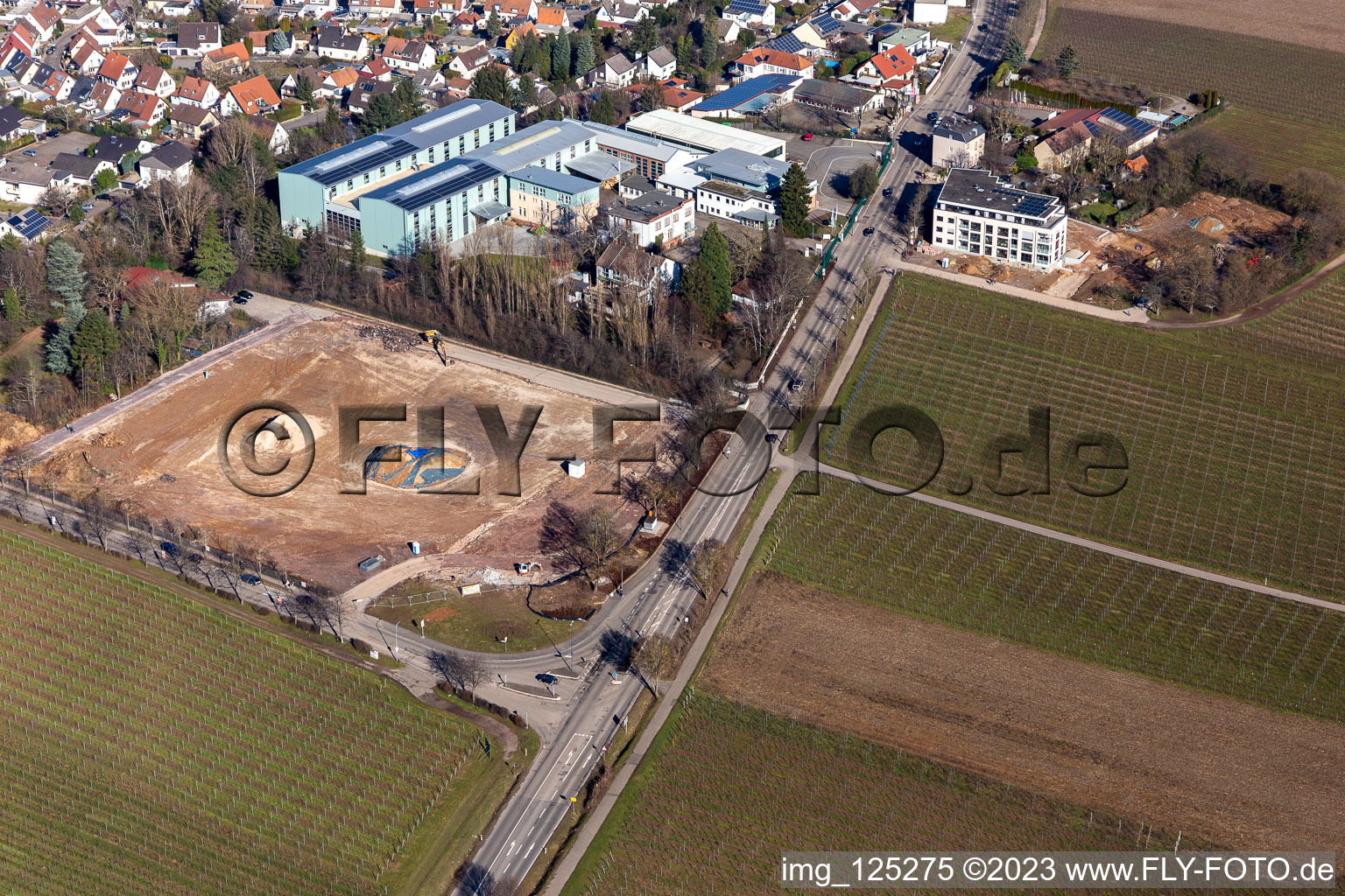 Photographie aérienne de Construction mécanique Wickert et ancienne boulangerie Hofmeister sur Wollmesheimer Höhe à Landau in der Pfalz dans le département Rhénanie-Palatinat, Allemagne