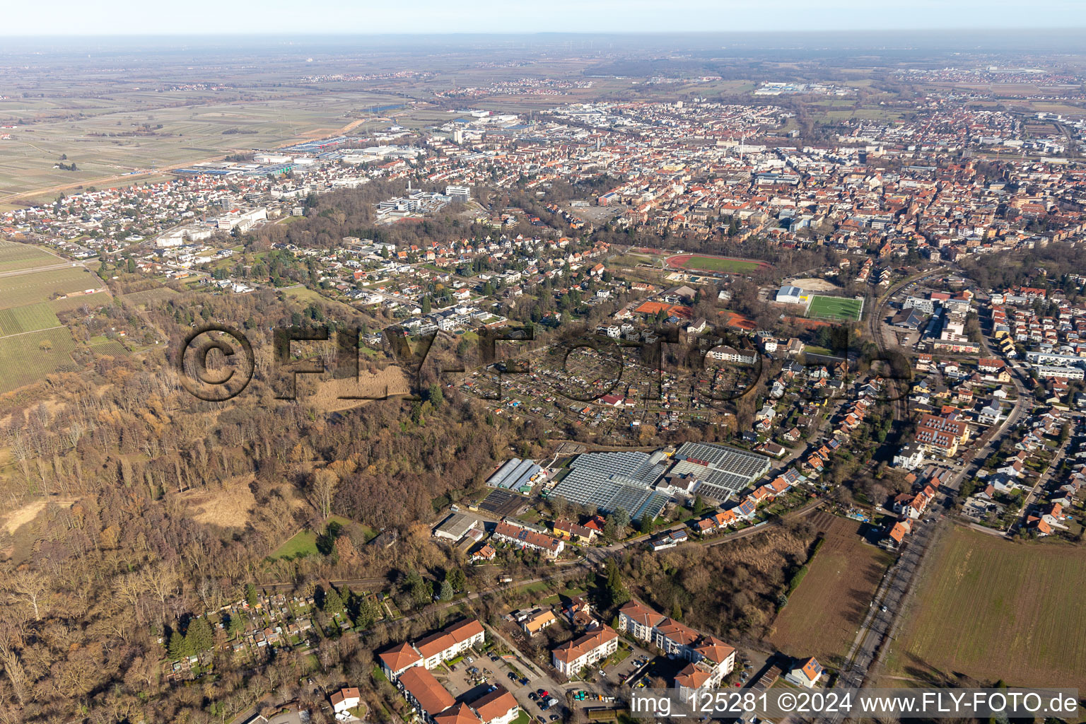 Vue aérienne de Horticulture Gerlach à Landau in der Pfalz dans le département Rhénanie-Palatinat, Allemagne