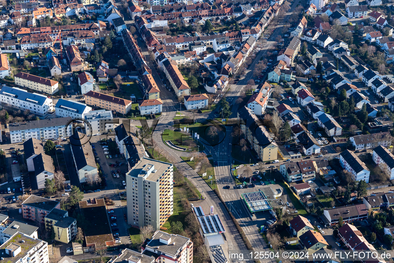 Vue aérienne de Cocarde à Schwetzingen dans le département Bade-Wurtemberg, Allemagne