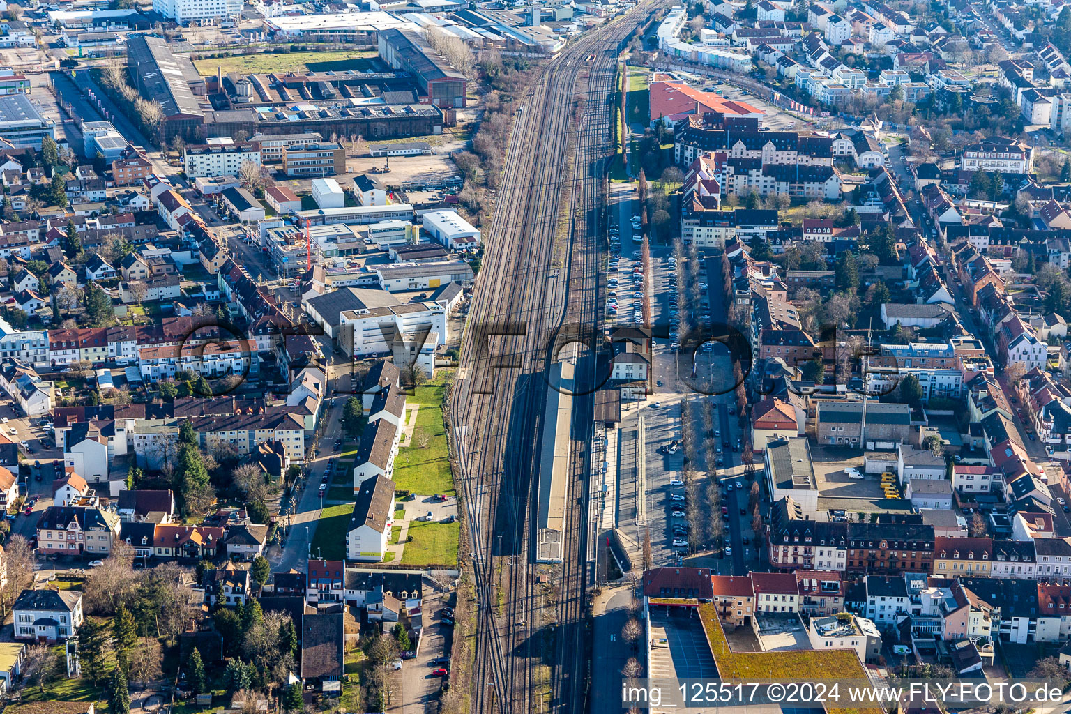 Vue aérienne de Gare à Schwetzingen dans le département Bade-Wurtemberg, Allemagne