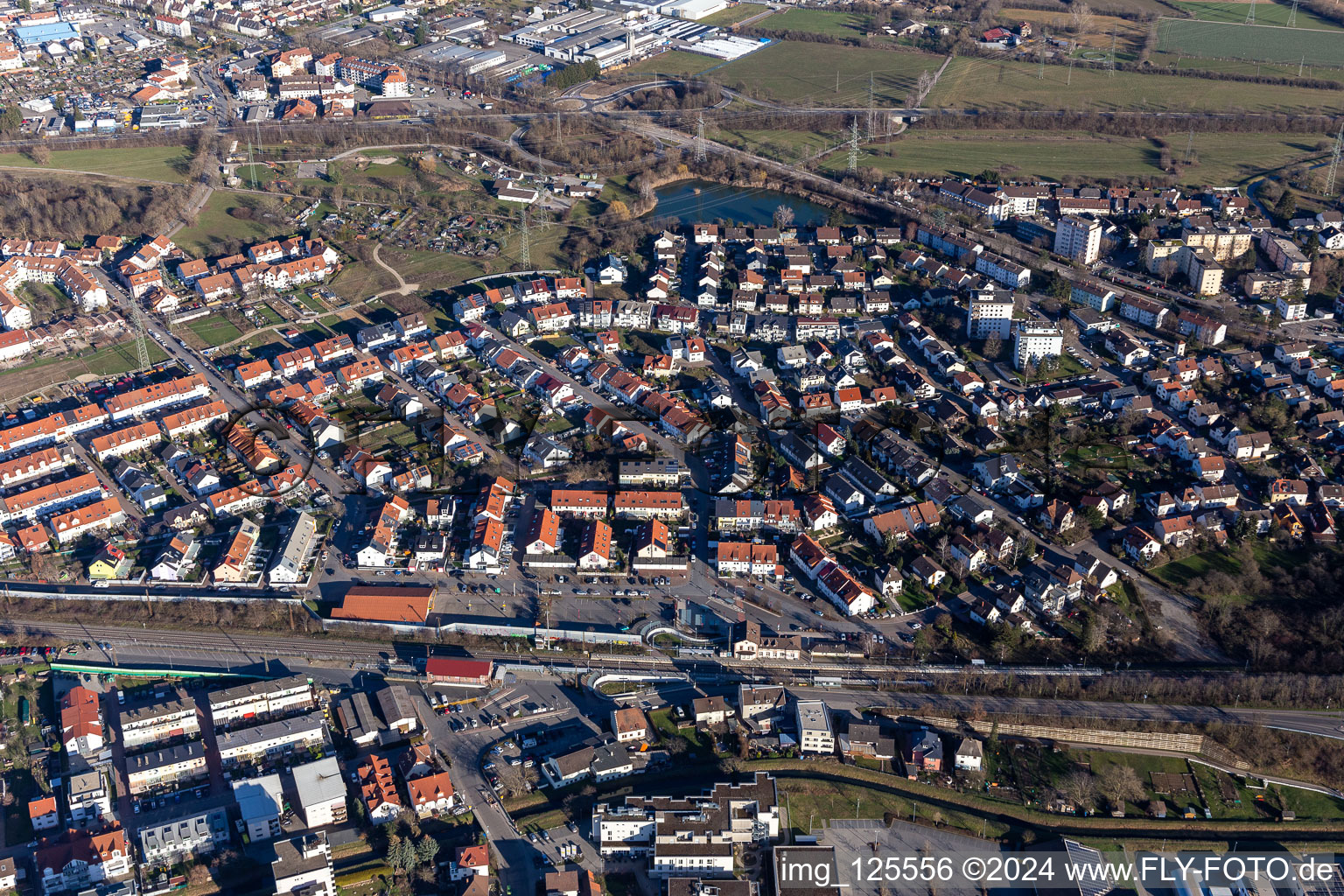 Vue aérienne de Gare de St. Ilgen/Sandhause à Sankt Ilgen dans le département Bade-Wurtemberg, Allemagne