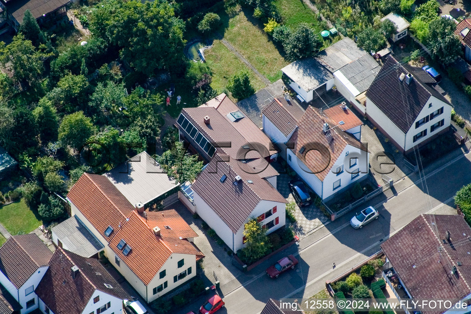 Vue aérienne de Notre maison et notre jardin sur Waldstr à Kandel dans le département Rhénanie-Palatinat, Allemagne