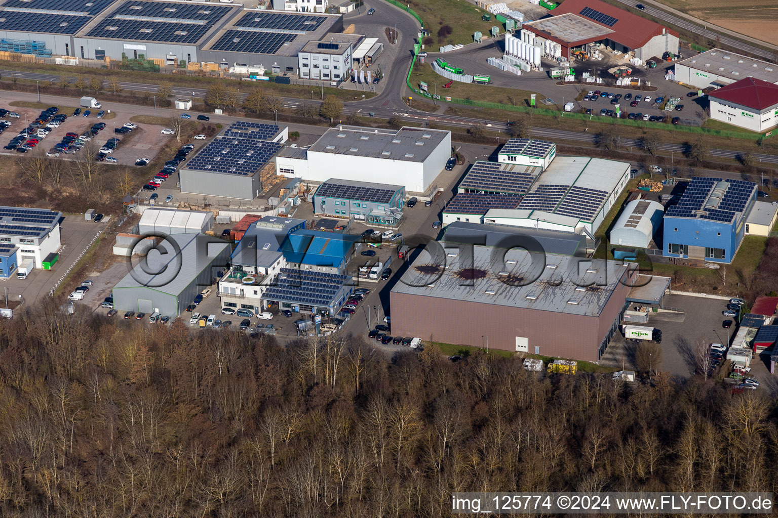 Vue aérienne de Parc industriel Ouest II (Palatinat) à le quartier Herxheim in Herxheim bei Landau dans le département Rhénanie-Palatinat, Allemagne