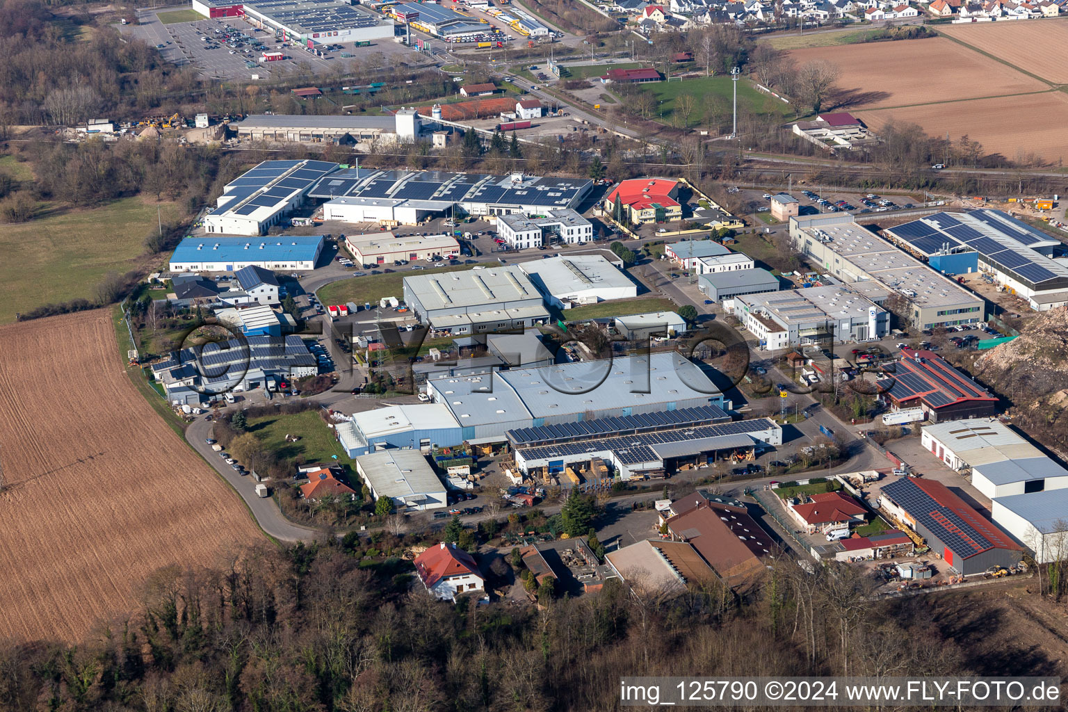 Photographie aérienne de Zone industrielle de Große Ahlmühle à Rohrbach dans le département Rhénanie-Palatinat, Allemagne