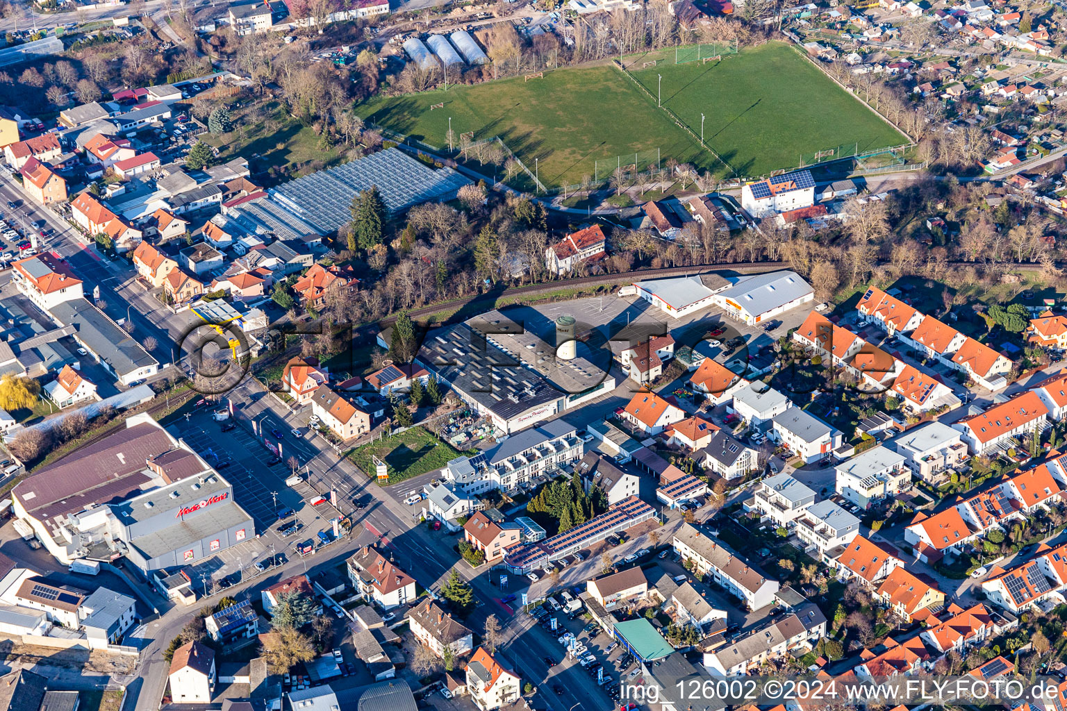 Ancien site Promarkt sur Rabensteinerweg à Speyer dans le département Rhénanie-Palatinat, Allemagne hors des airs