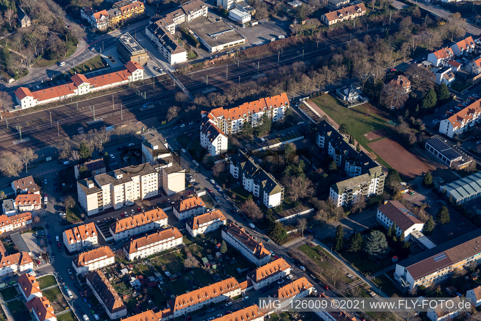 Vue aérienne de Parce que c'est un marché bio à Speyer dans le département Rhénanie-Palatinat, Allemagne