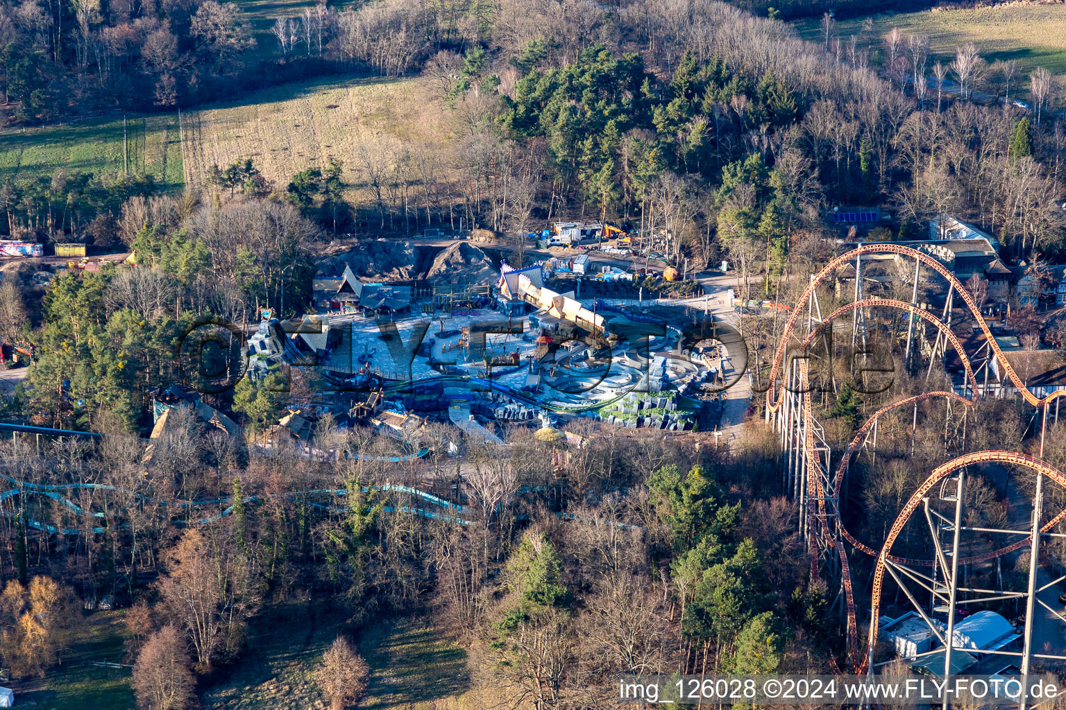 Parc de vacances pendant les vacances d'hiver et de Corona à Haßloch dans le département Rhénanie-Palatinat, Allemagne vue d'en haut