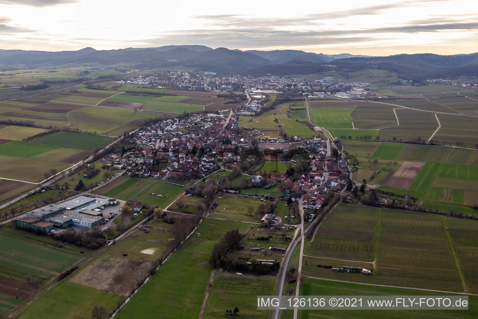 Quartier Drusweiler in Kapellen-Drusweiler dans le département Rhénanie-Palatinat, Allemagne depuis l'avion