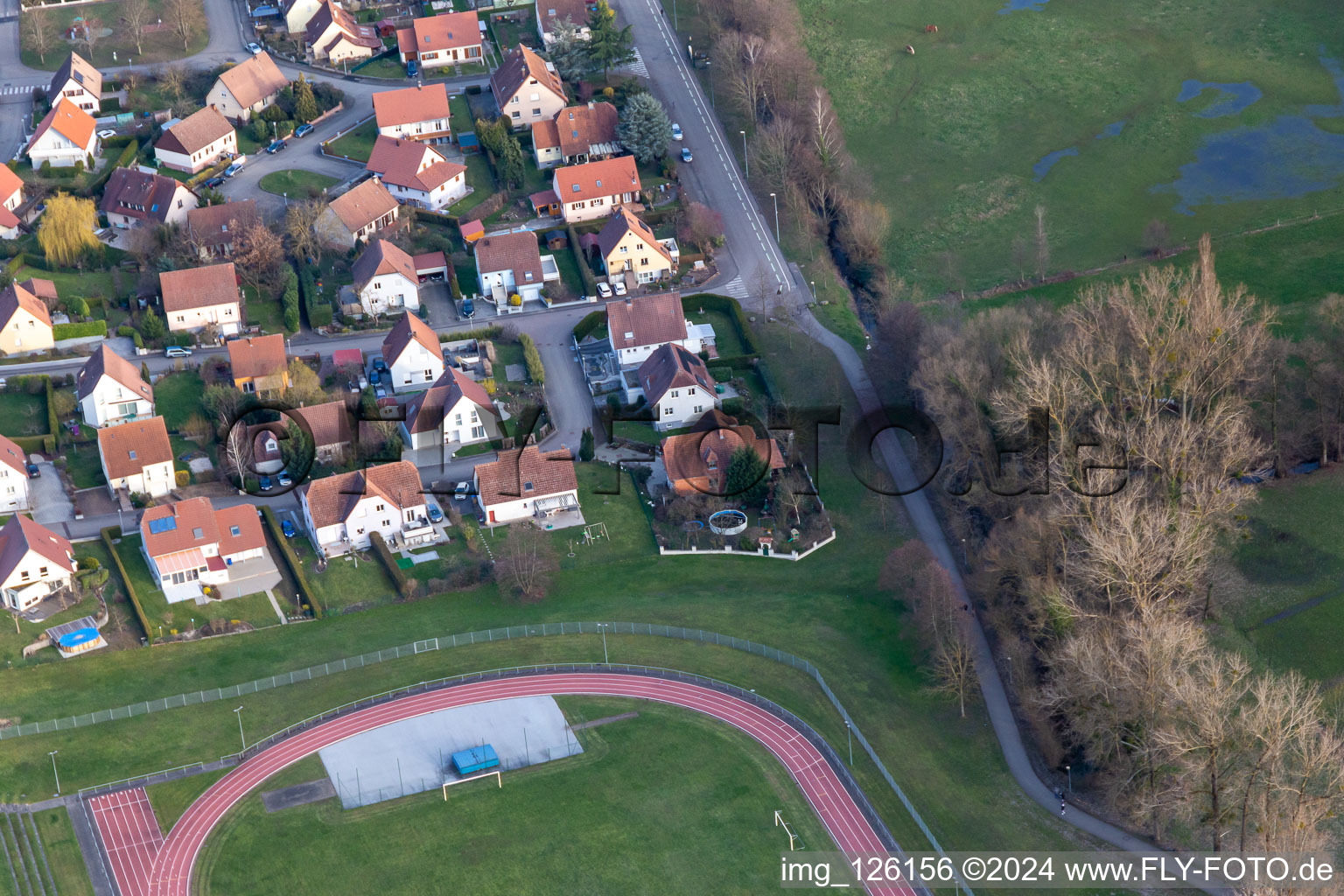 Quartier Altenstadt in Wissembourg dans le département Bas Rhin, France d'un drone