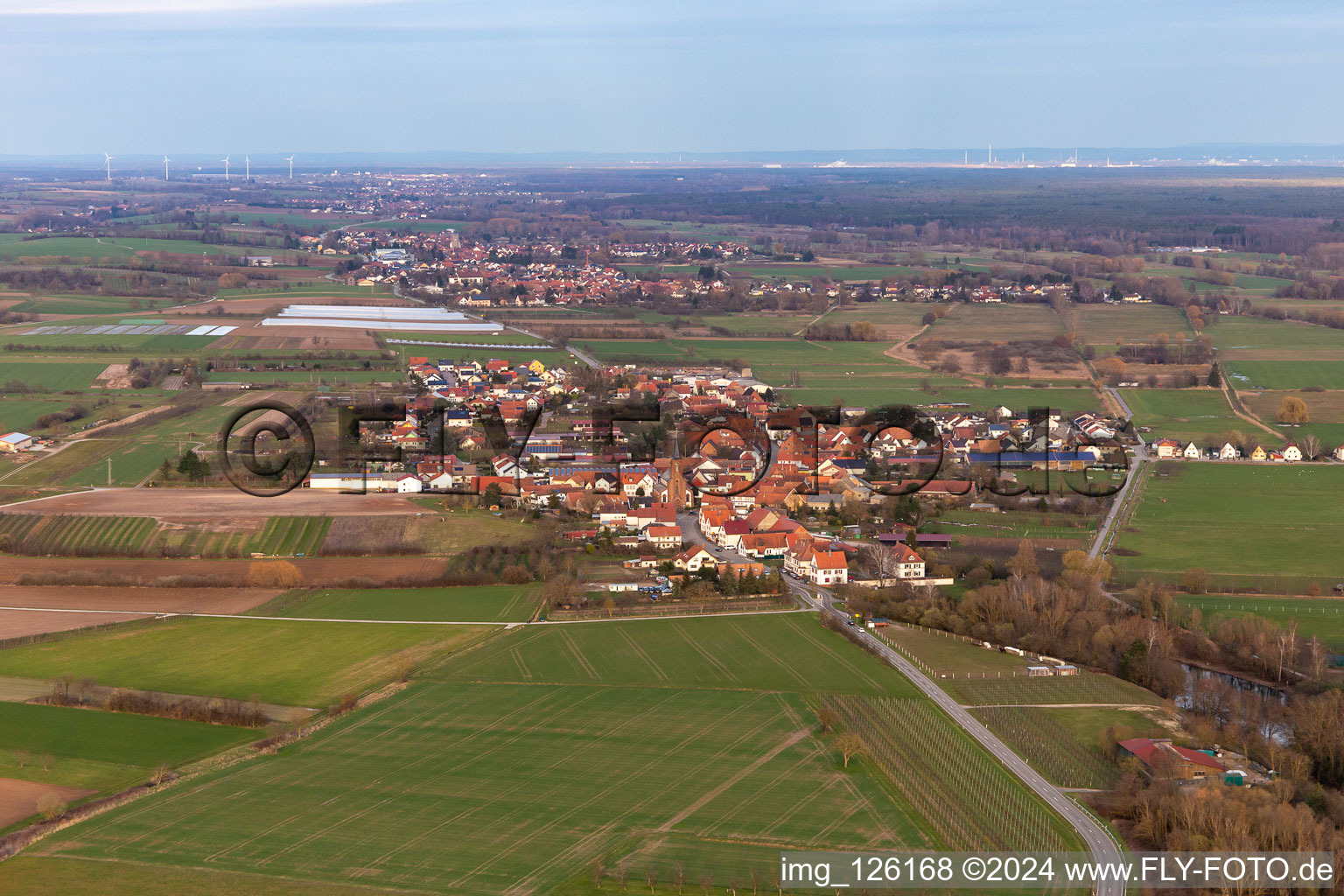 Image drone de Schweighofen dans le département Rhénanie-Palatinat, Allemagne