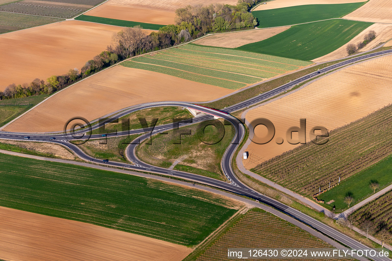 Photographie aérienne de Nouveau contournement à Impflingen dans le département Rhénanie-Palatinat, Allemagne