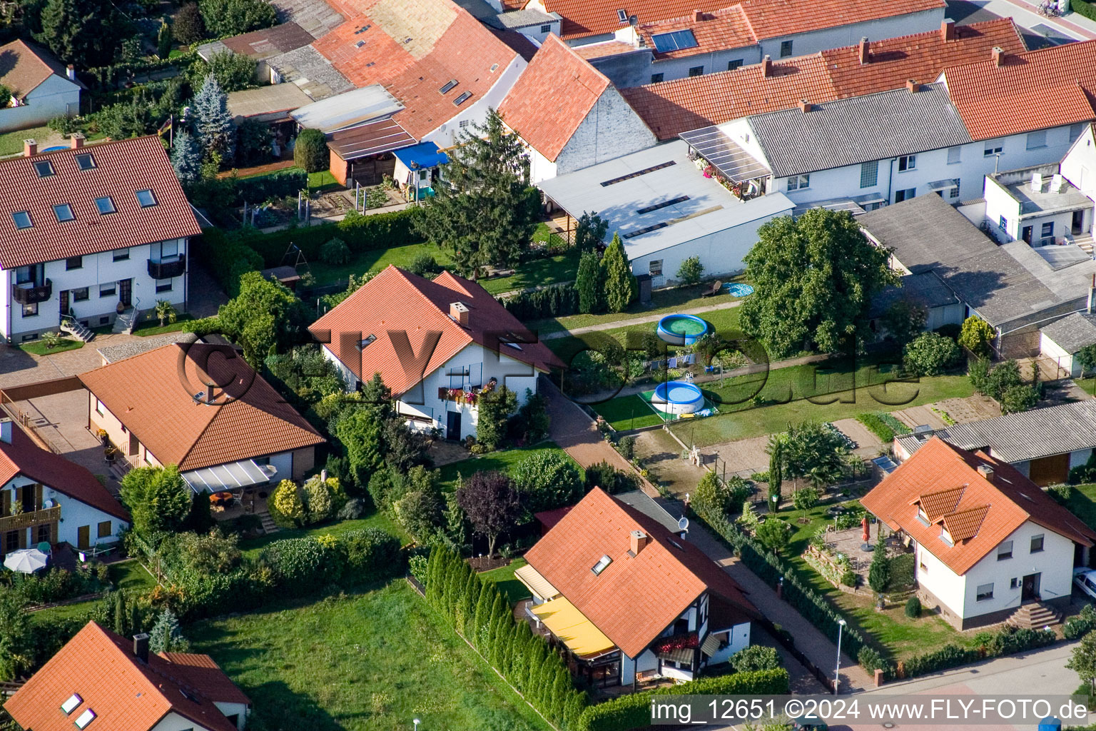 Vue oblique de Haßloch dans le département Rhénanie-Palatinat, Allemagne