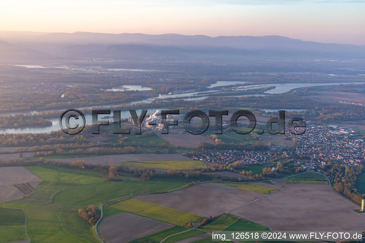 Beinheim dans le département Bas Rhin, France vue du ciel