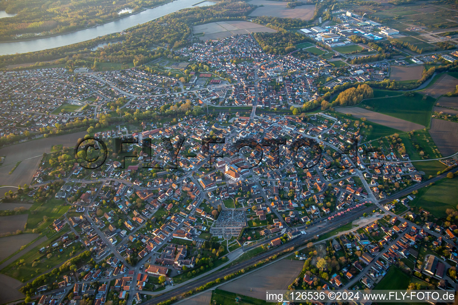 Enregistrement par drone de Drusenheim dans le département Bas Rhin, France