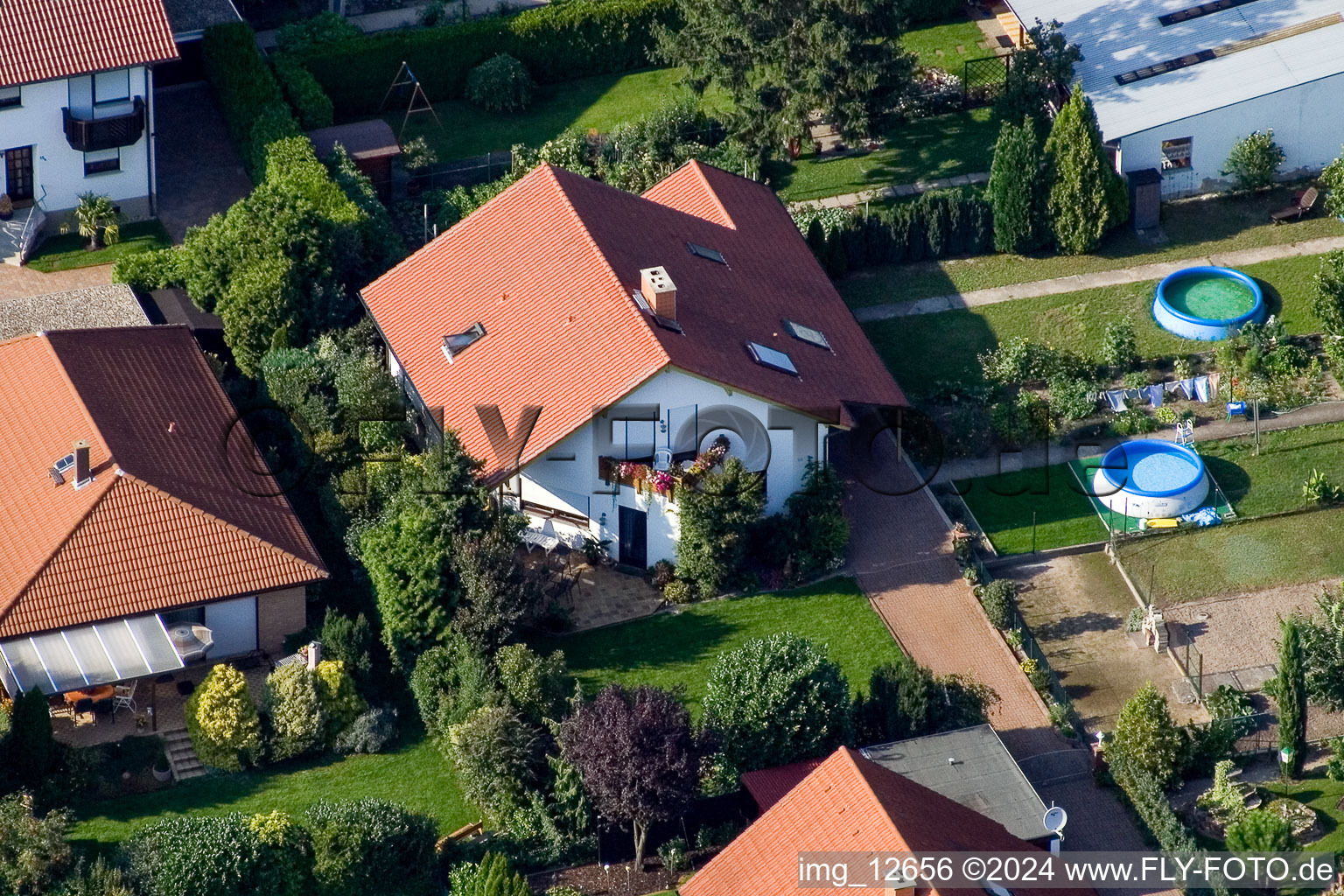 Haßloch dans le département Rhénanie-Palatinat, Allemagne vue d'en haut