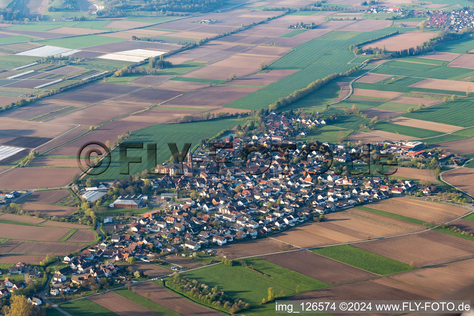 Vue aérienne de Quartier Schuttern in Friesenheim dans le département Bade-Wurtemberg, Allemagne