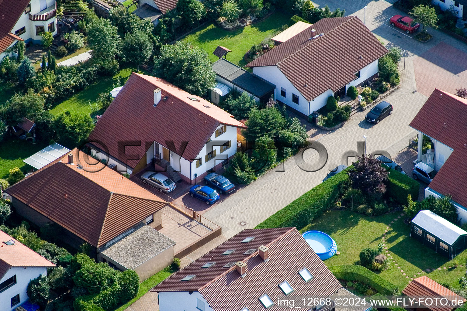 Vue aérienne de Haßloch dans le département Rhénanie-Palatinat, Allemagne