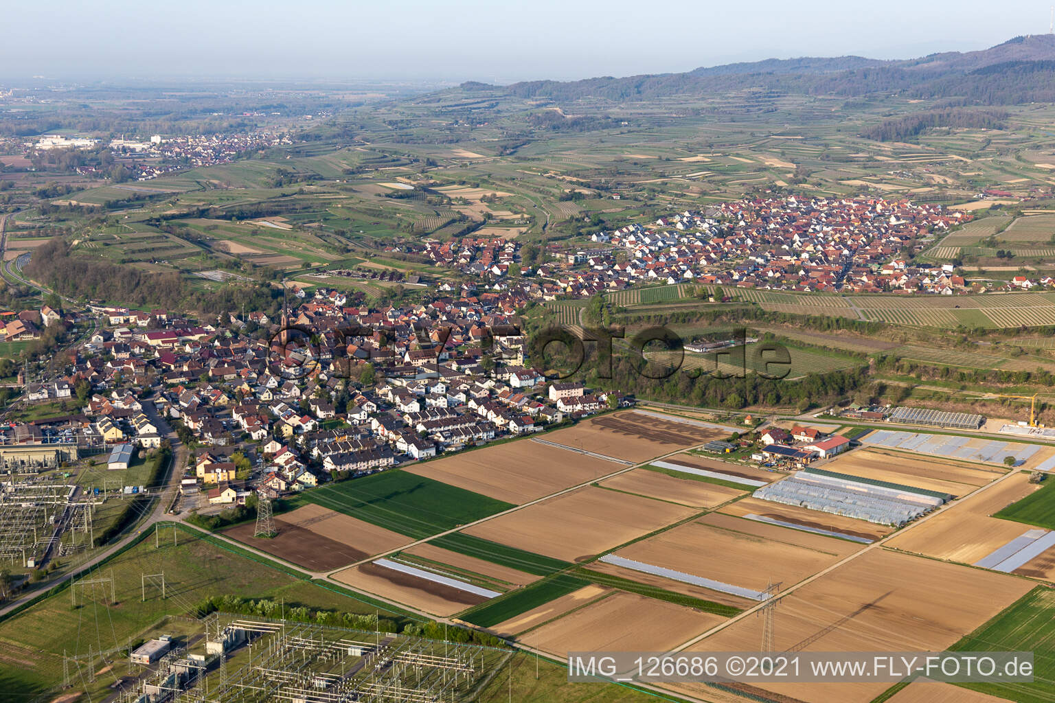 Vue aérienne de Eichstetten am Kaiserstuhl dans le département Bade-Wurtemberg, Allemagne