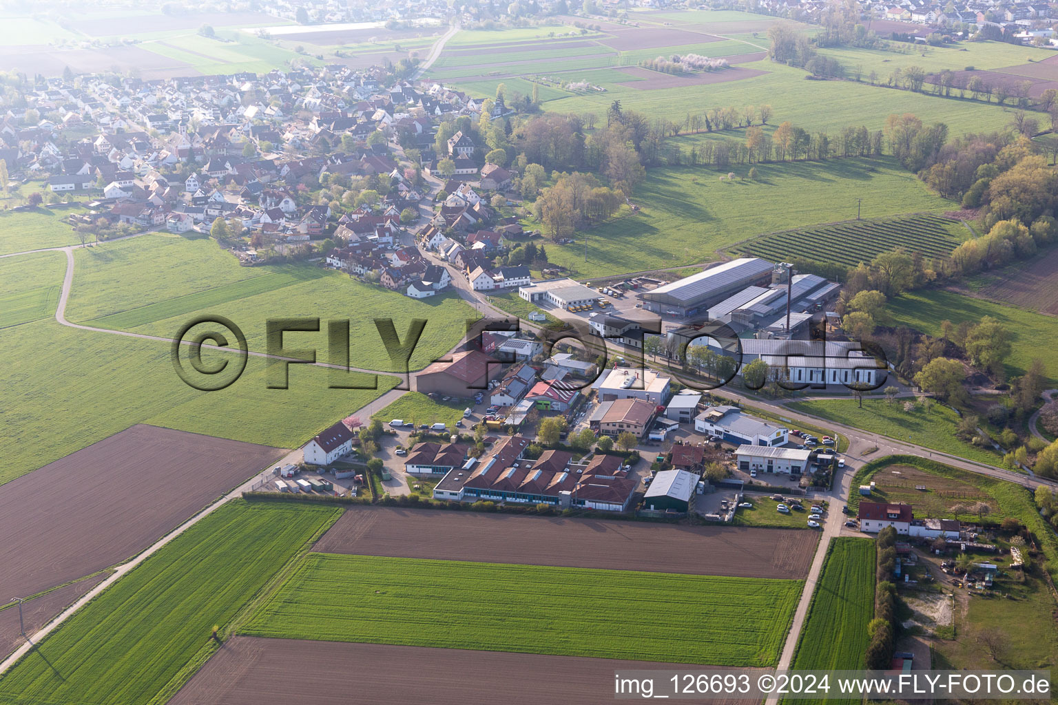 Vue aérienne de Association Caritas Fribourg à le quartier Neuershausen in March dans le département Bade-Wurtemberg, Allemagne