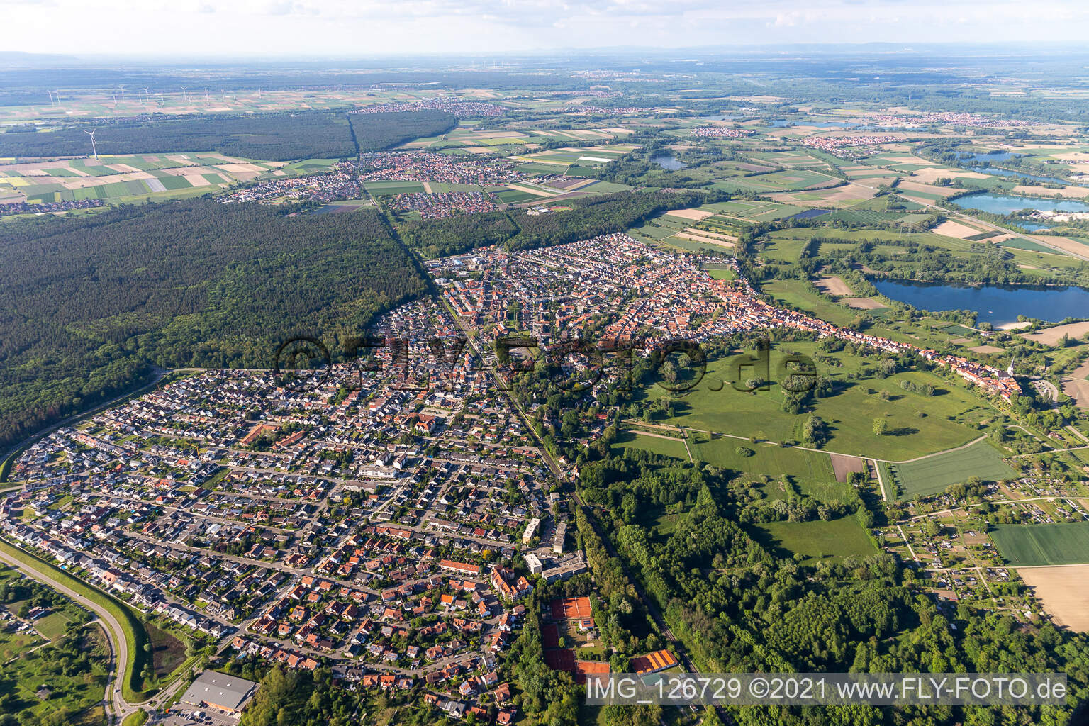 Vue oblique de Jockgrim dans le département Rhénanie-Palatinat, Allemagne