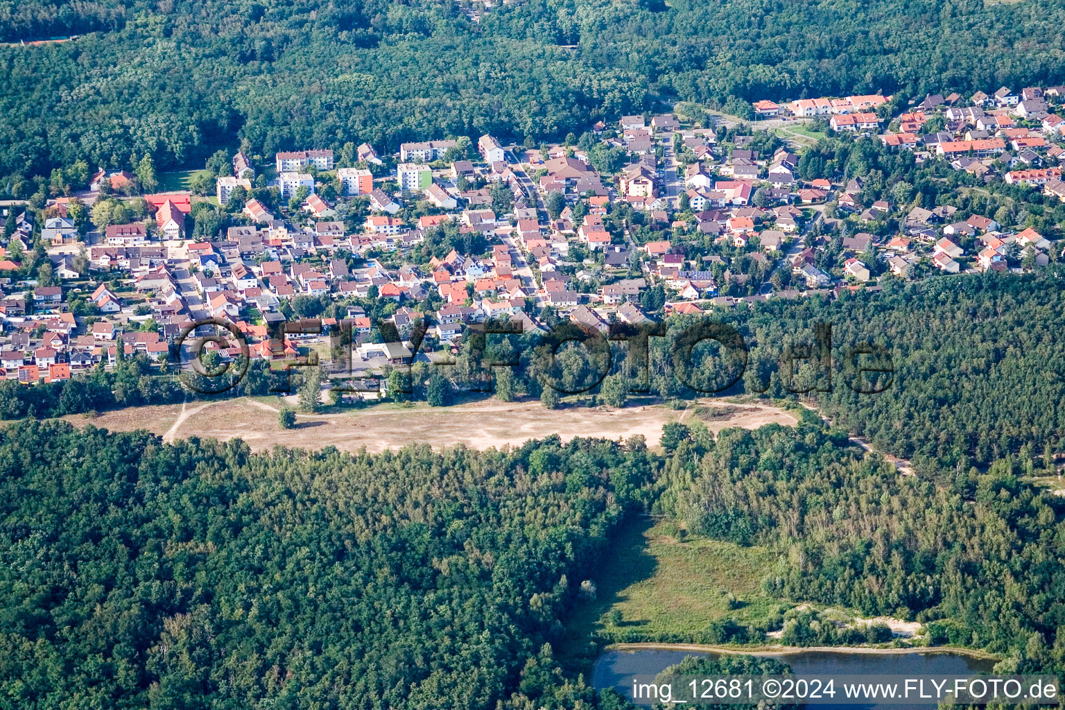 Photographie aérienne de Ellerstadt dans le département Rhénanie-Palatinat, Allemagne