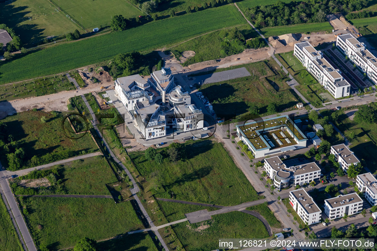 Vue aérienne de Parc technologique, Campus technologique LTC Linder à le quartier Rintheim in Karlsruhe dans le département Bade-Wurtemberg, Allemagne