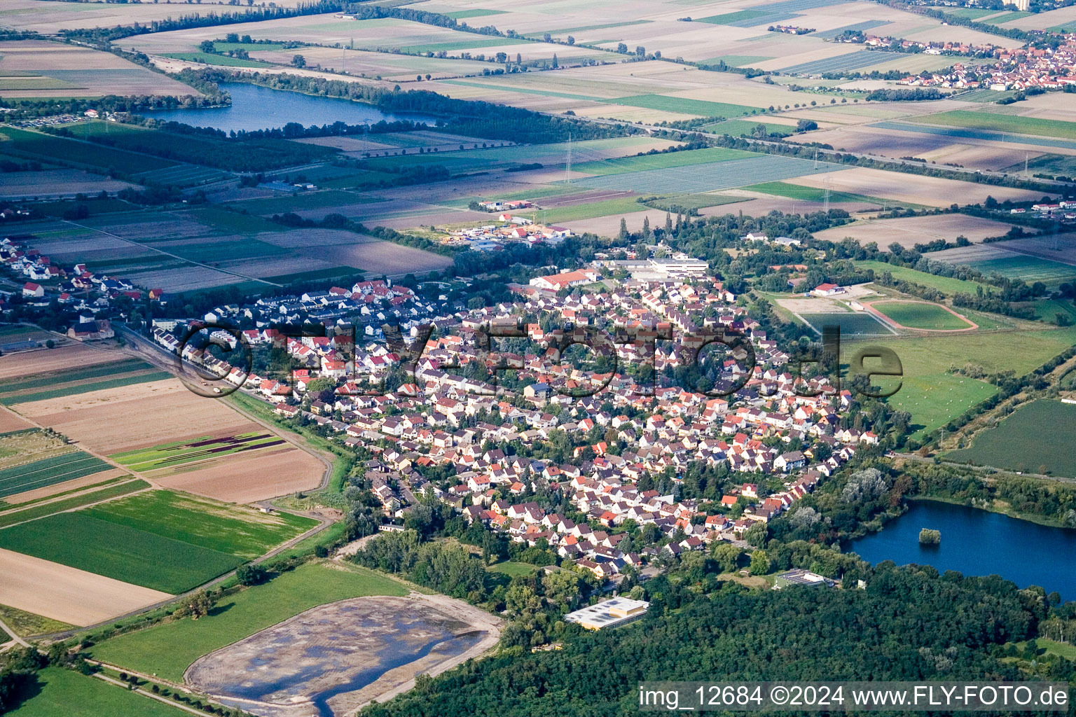 Vue aérienne de Lambsheim dans le département Rhénanie-Palatinat, Allemagne