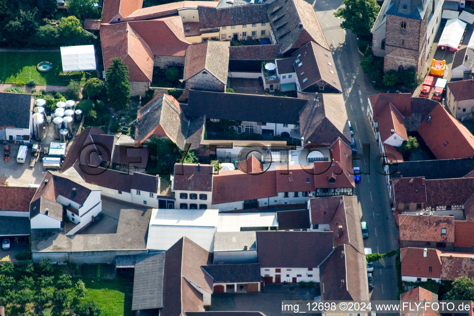 Großkarlbach dans le département Rhénanie-Palatinat, Allemagne hors des airs