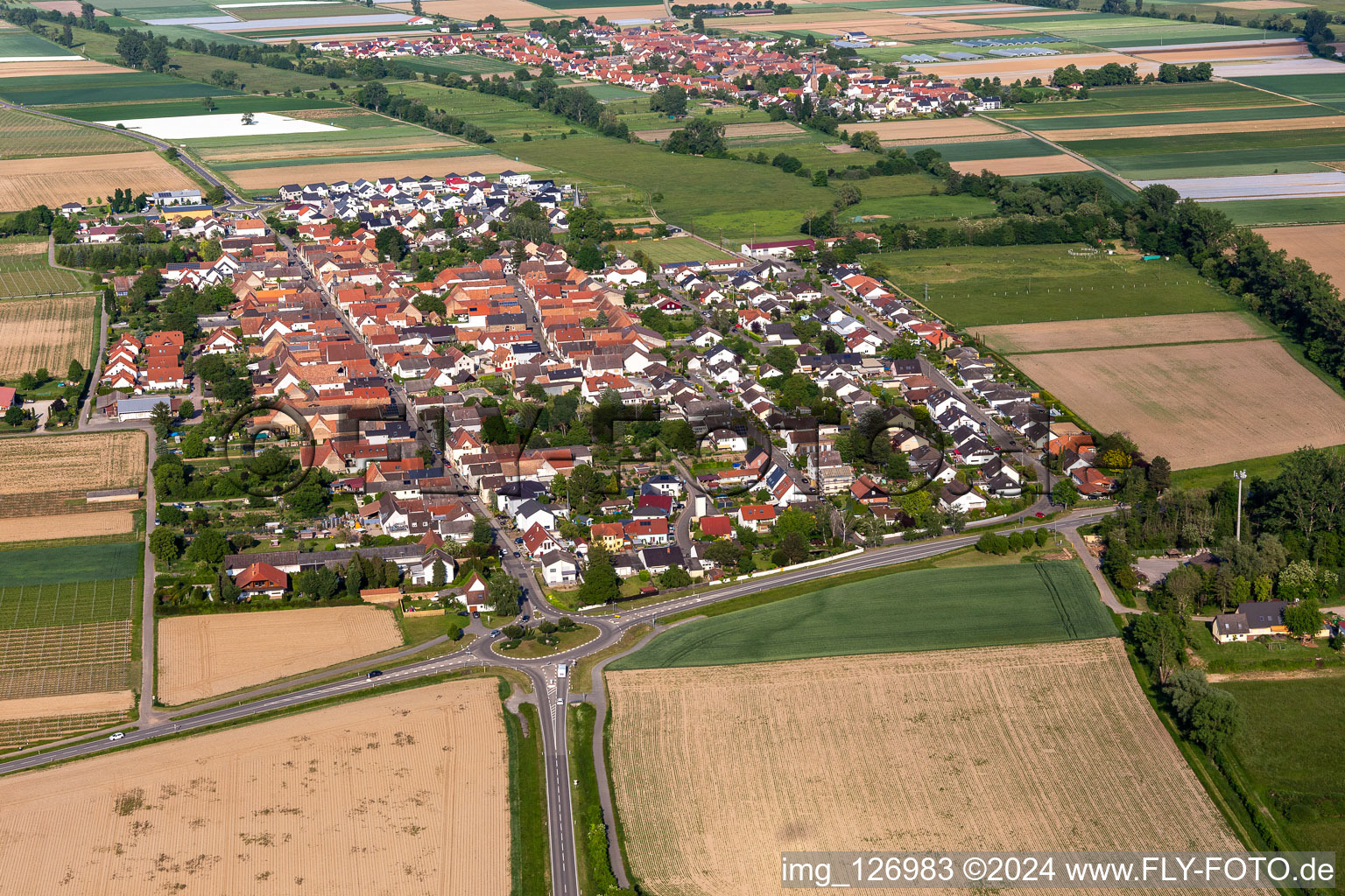 Image drone de Altdorf dans le département Rhénanie-Palatinat, Allemagne