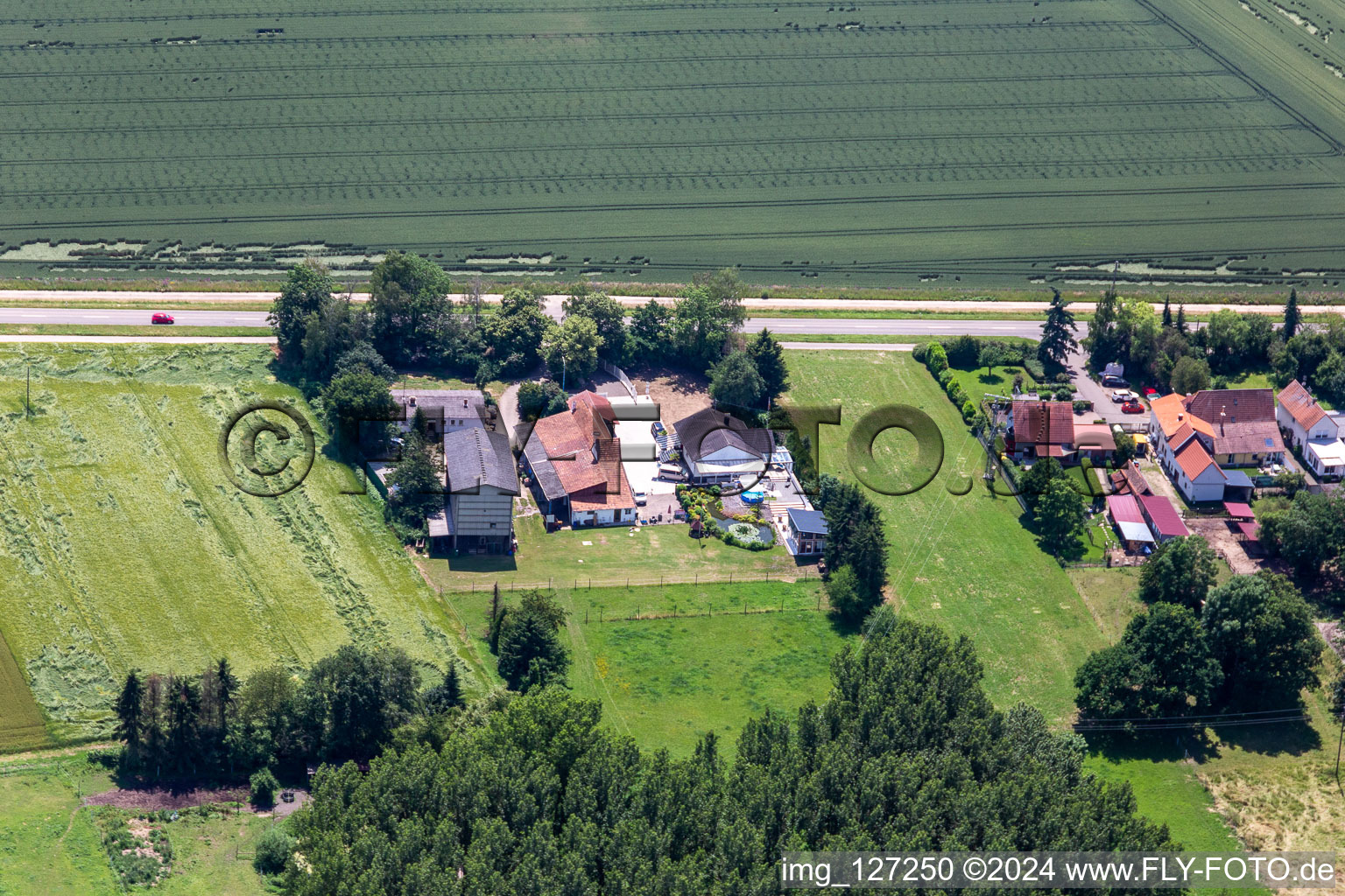 Quartier Minderslachen in Kandel dans le département Rhénanie-Palatinat, Allemagne du point de vue du drone