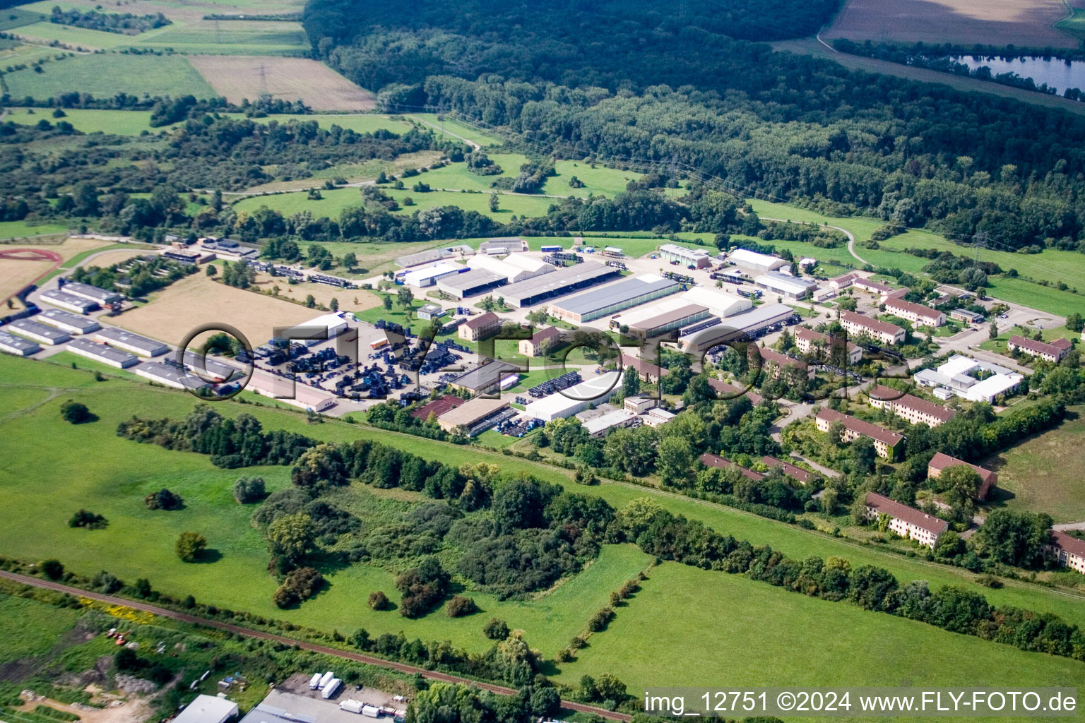 Vue aérienne de Caserne Salm à Philippsburg dans le département Bade-Wurtemberg, Allemagne