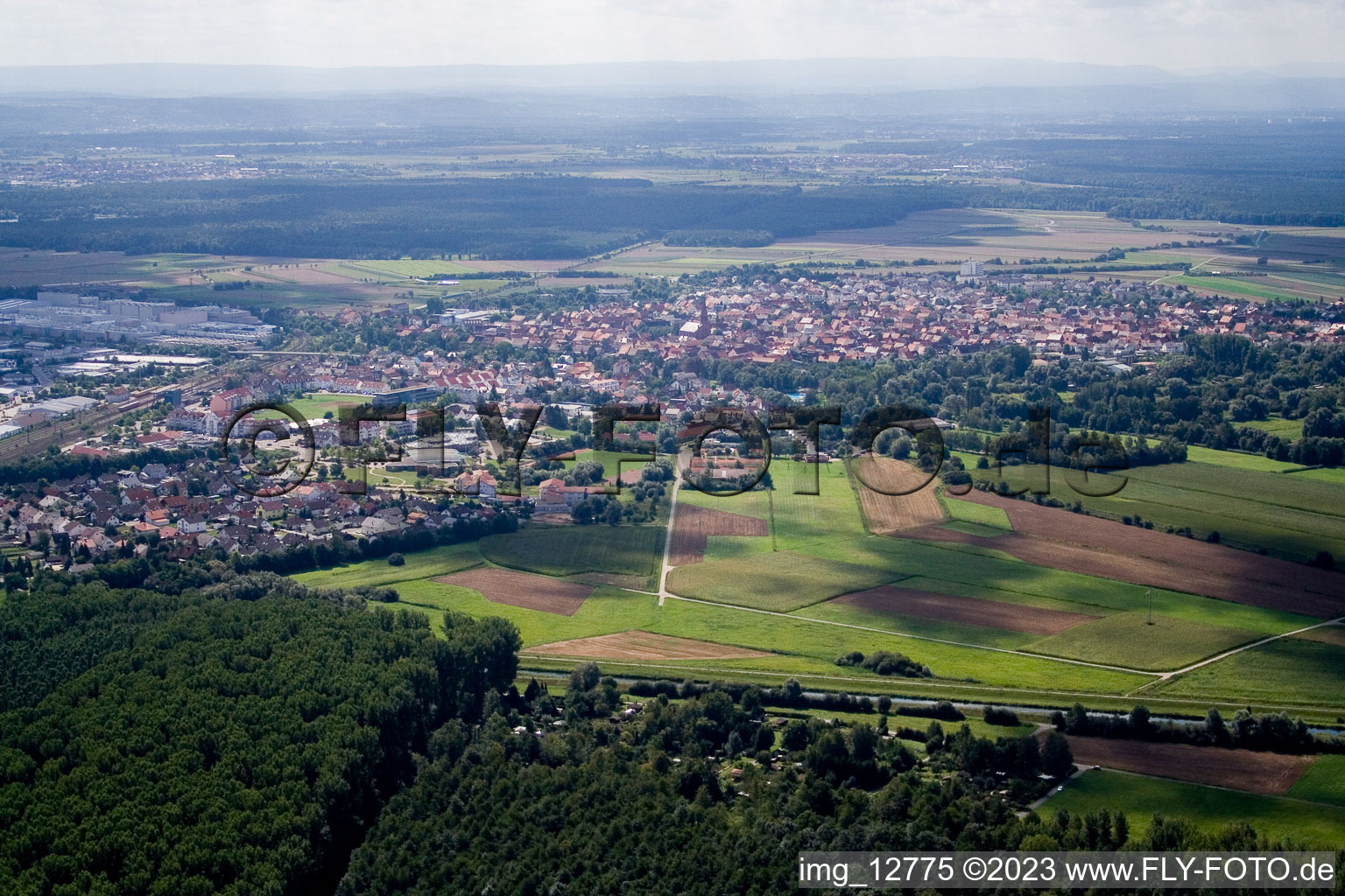 Vue aérienne de Quartier Graben in Graben-Neudorf dans le département Bade-Wurtemberg, Allemagne