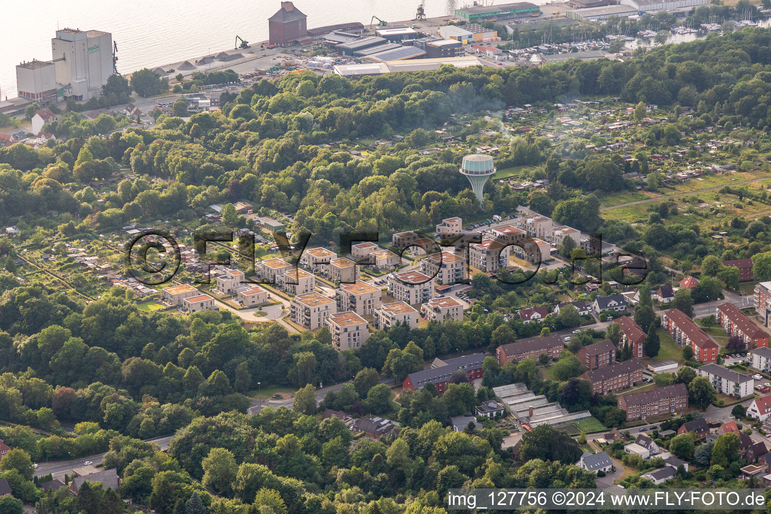 Vue aérienne de Au château d'eau à le quartier Blasberg in Flensburg dans le département Schleswig-Holstein, Allemagne