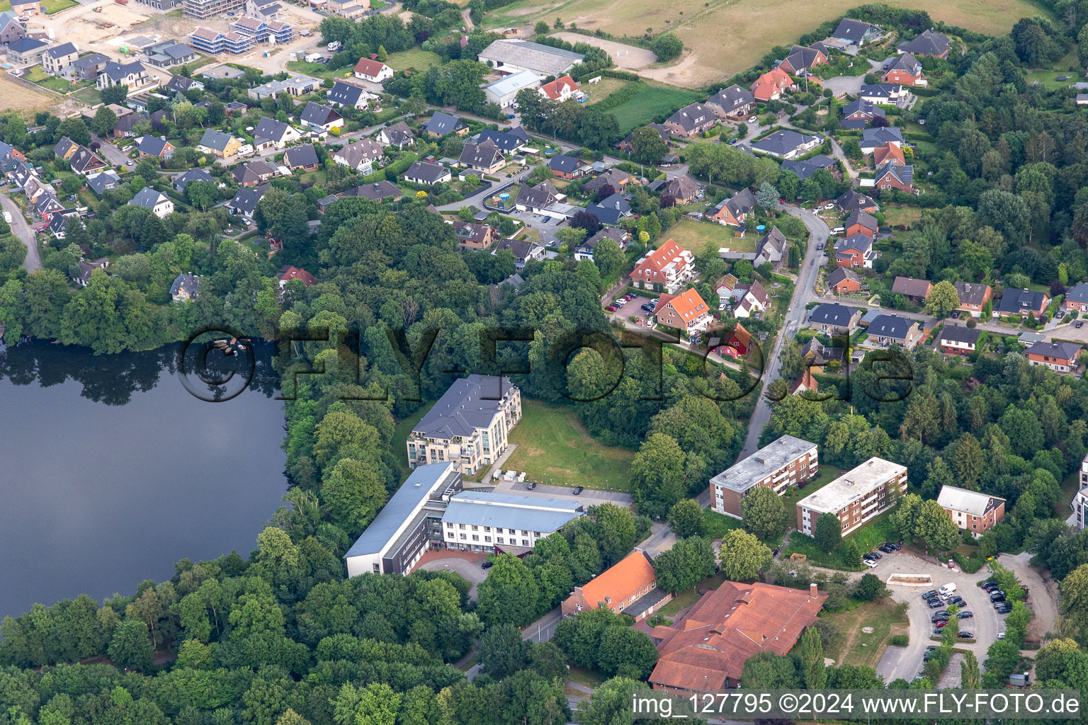 Vue aérienne de Parkresidenz Glücksburg GmbH, Rudehalle à le quartier Ulstrupfeld in Glücksburg dans le département Schleswig-Holstein, Allemagne