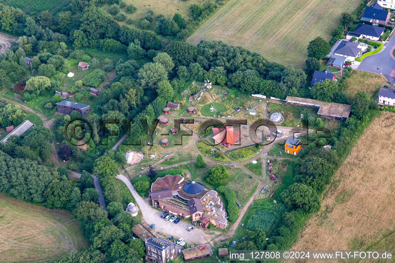 Vue aérienne de Artefact gGmbH à Glücksburg dans le département Schleswig-Holstein, Allemagne