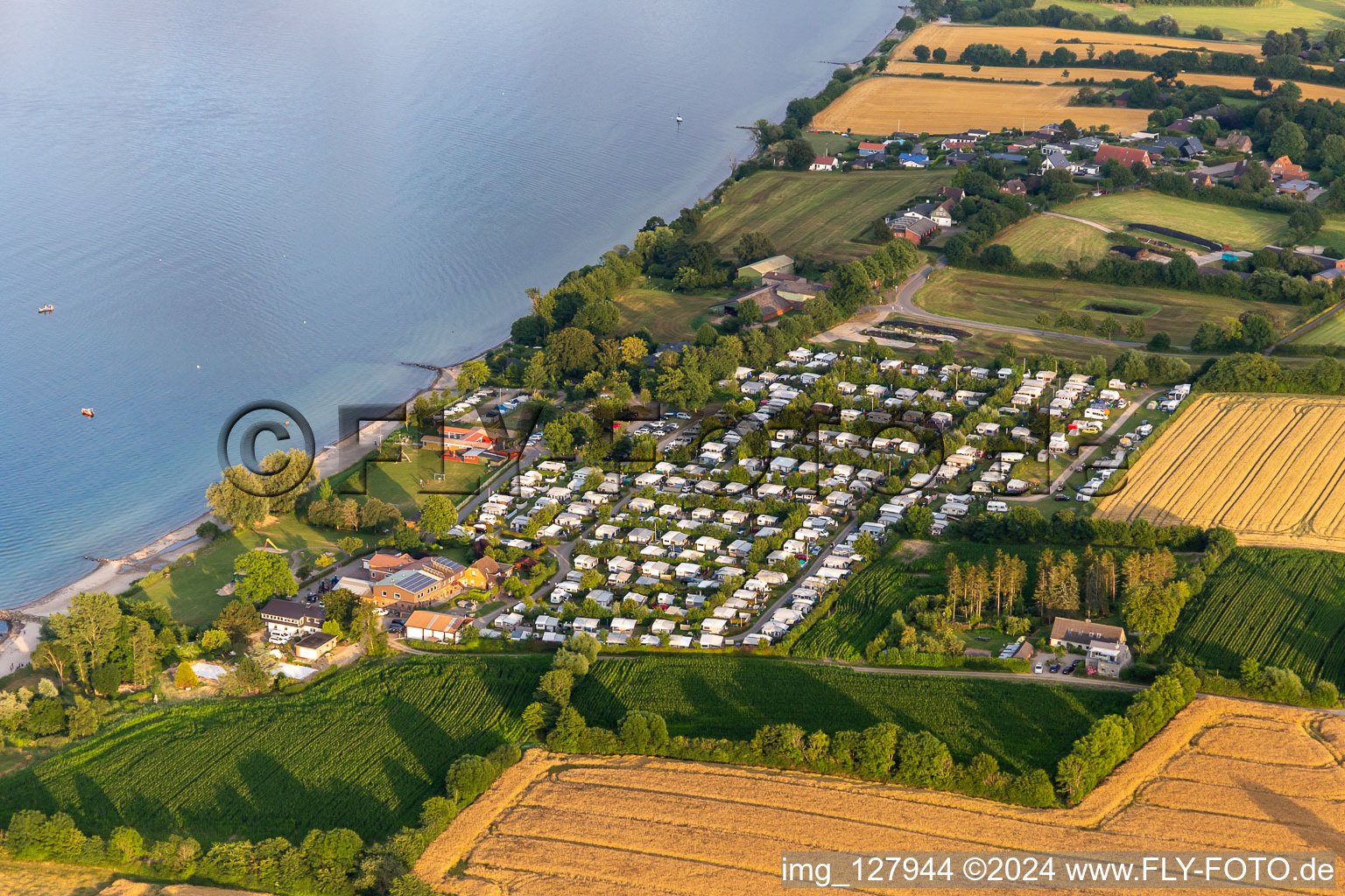 Vue aérienne de Camping-nordstern : Stefan Brieskorn à la station balnéaire Norgaardholz à le quartier Norgaardholz in Steinberg dans le département Schleswig-Holstein, Allemagne