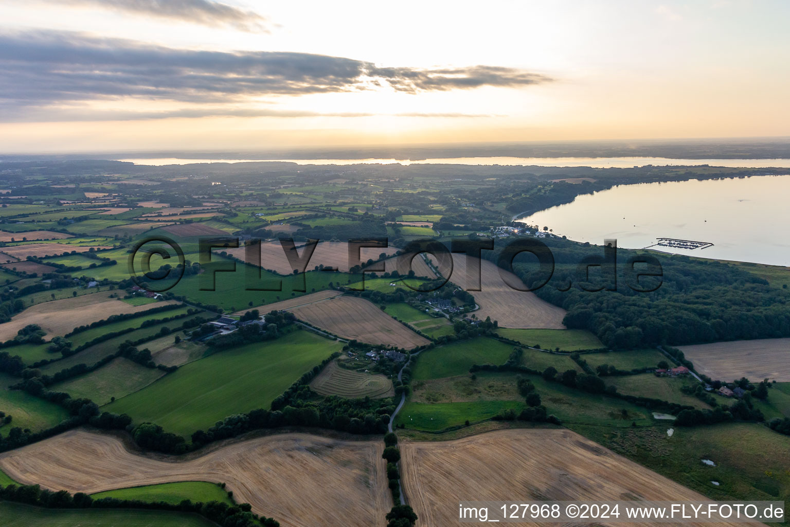 Photographie aérienne de Fjord extérieur de Flensbourg à le quartier Rüde in Bockholmwik dans le département Schleswig-Holstein, Allemagne