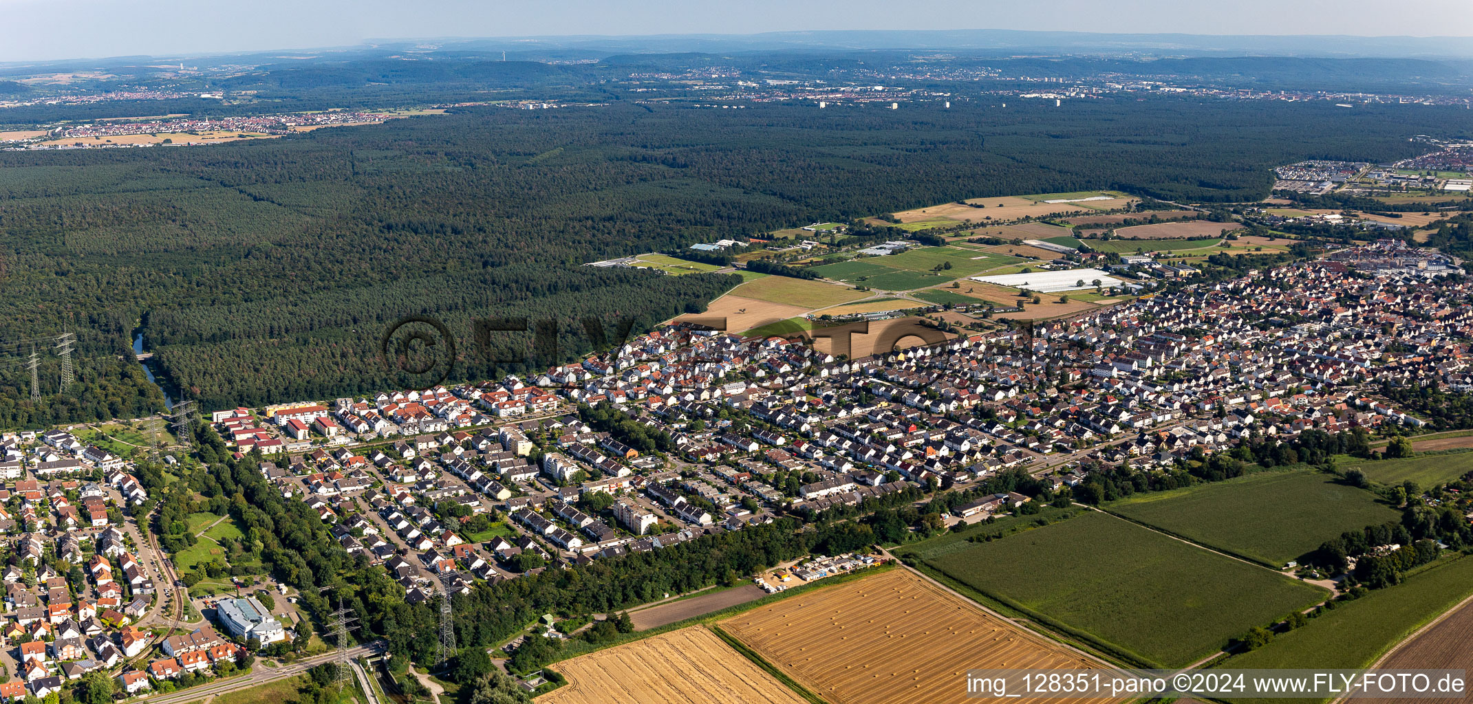 Vue oblique de Quartier Eggenstein in Eggenstein-Leopoldshafen dans le département Bade-Wurtemberg, Allemagne