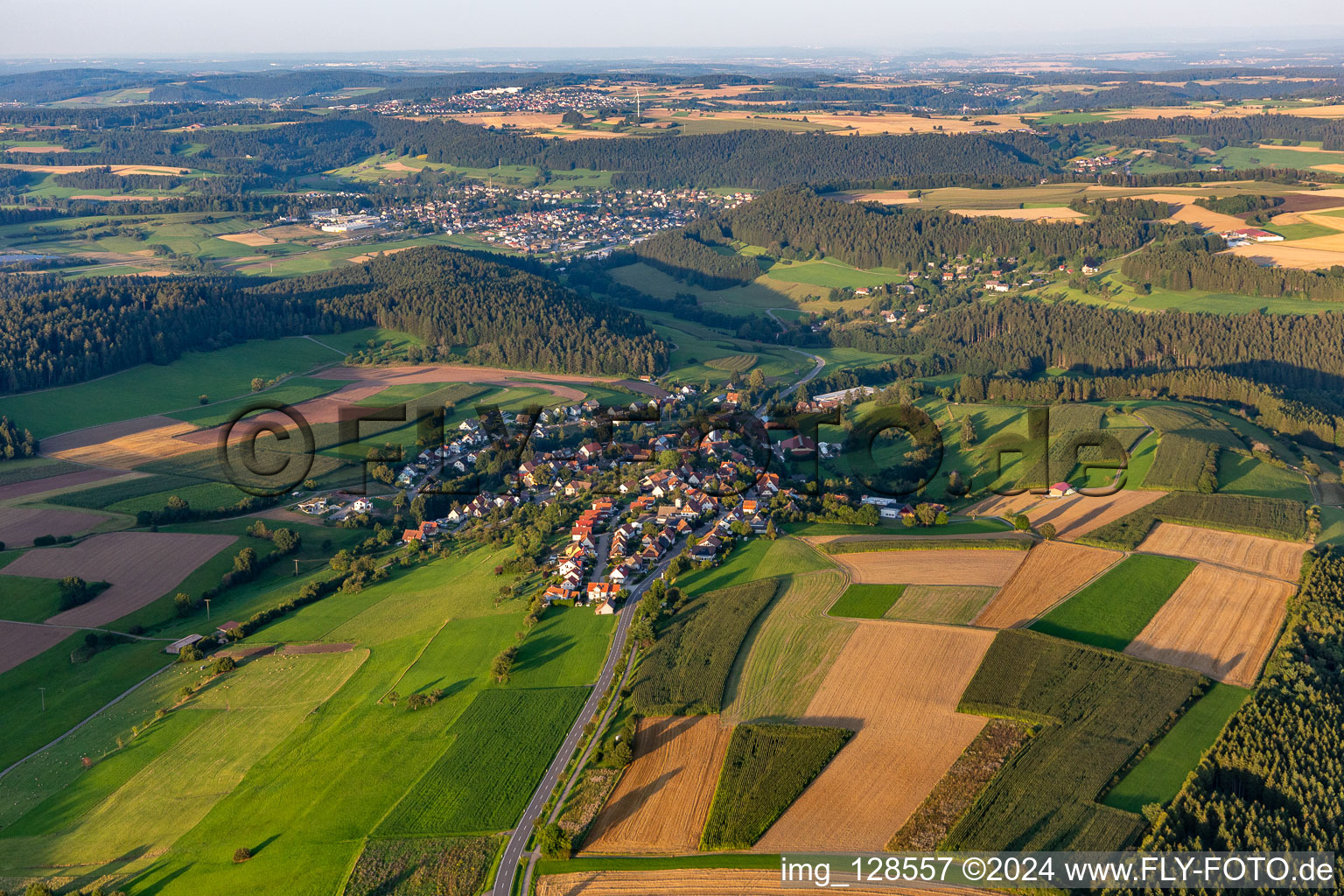 Vue aérienne de Quartier Lombach in Loßburg dans le département Bade-Wurtemberg, Allemagne