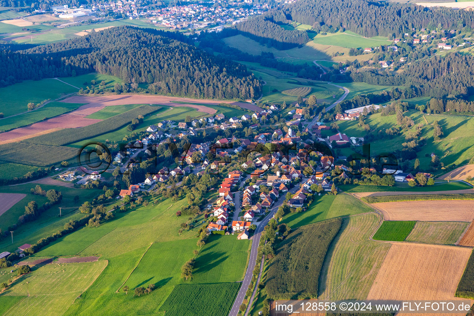 Vue aérienne de Quartier Lombach in Loßburg dans le département Bade-Wurtemberg, Allemagne