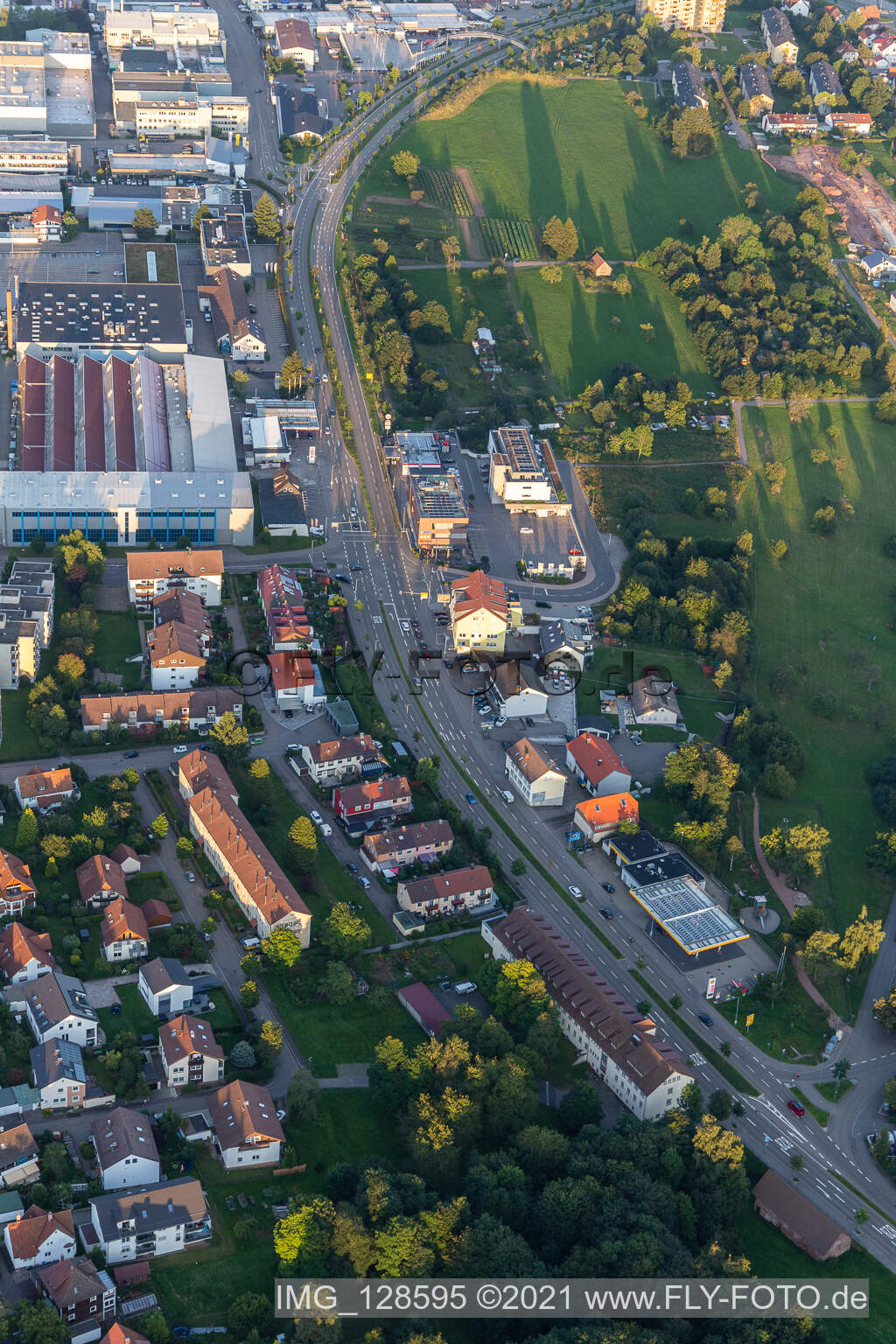Zone industrielle Robert-Bürkle-Straße à Freudenstadt dans le département Bade-Wurtemberg, Allemagne d'en haut