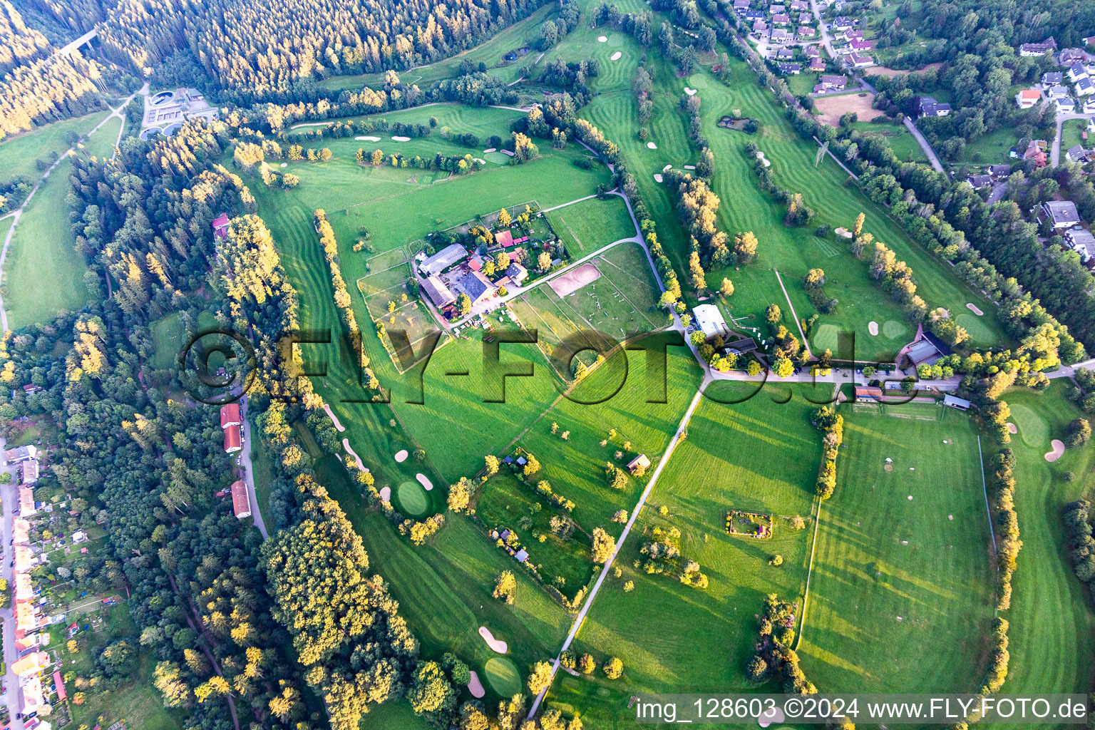 Vue aérienne de Club de golf Freudenstadt eV, Wellerhof Thomas Weller à Freudenstadt dans le département Bade-Wurtemberg, Allemagne