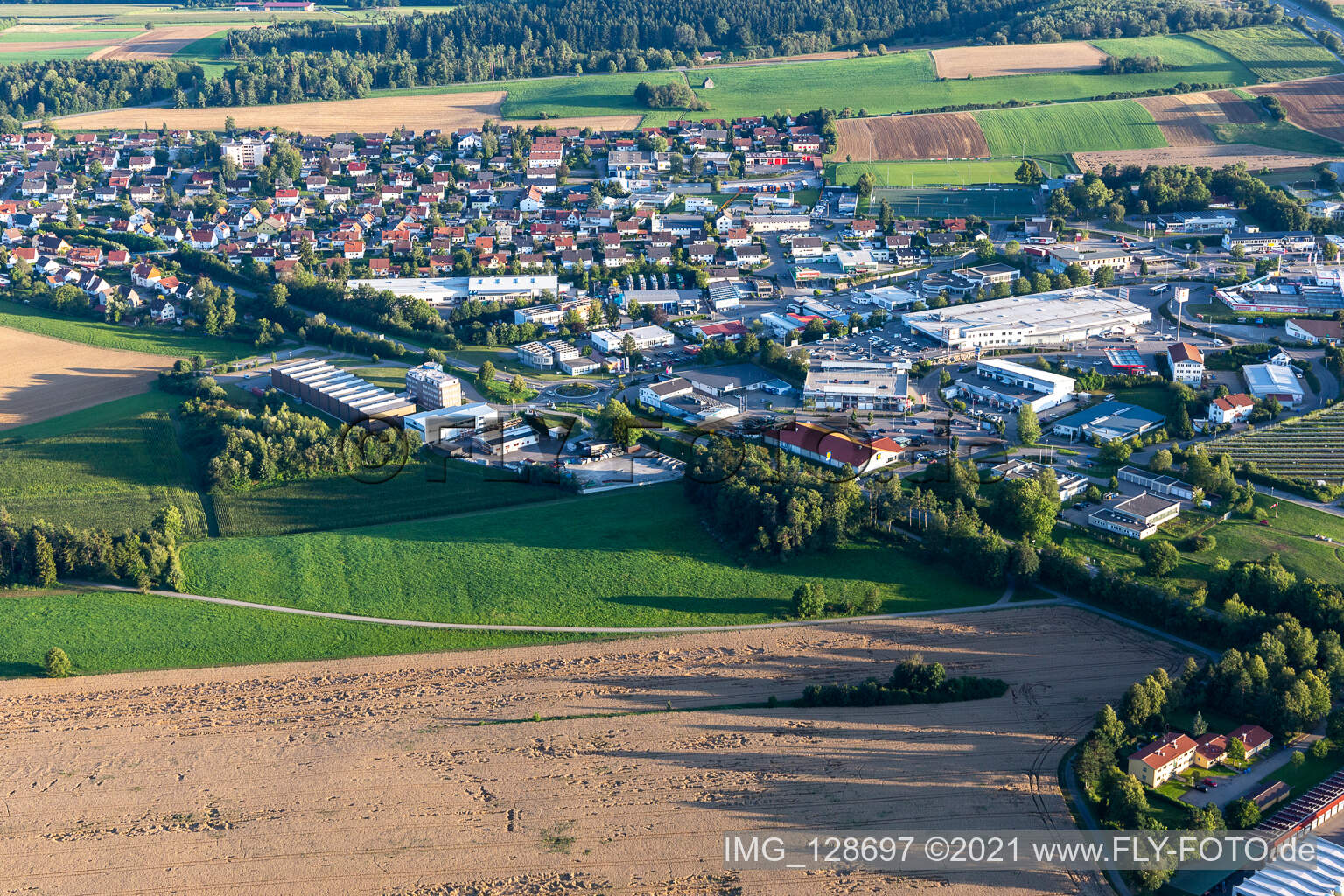 Vue aérienne de Zimmern ob Rottweil dans le département Bade-Wurtemberg, Allemagne