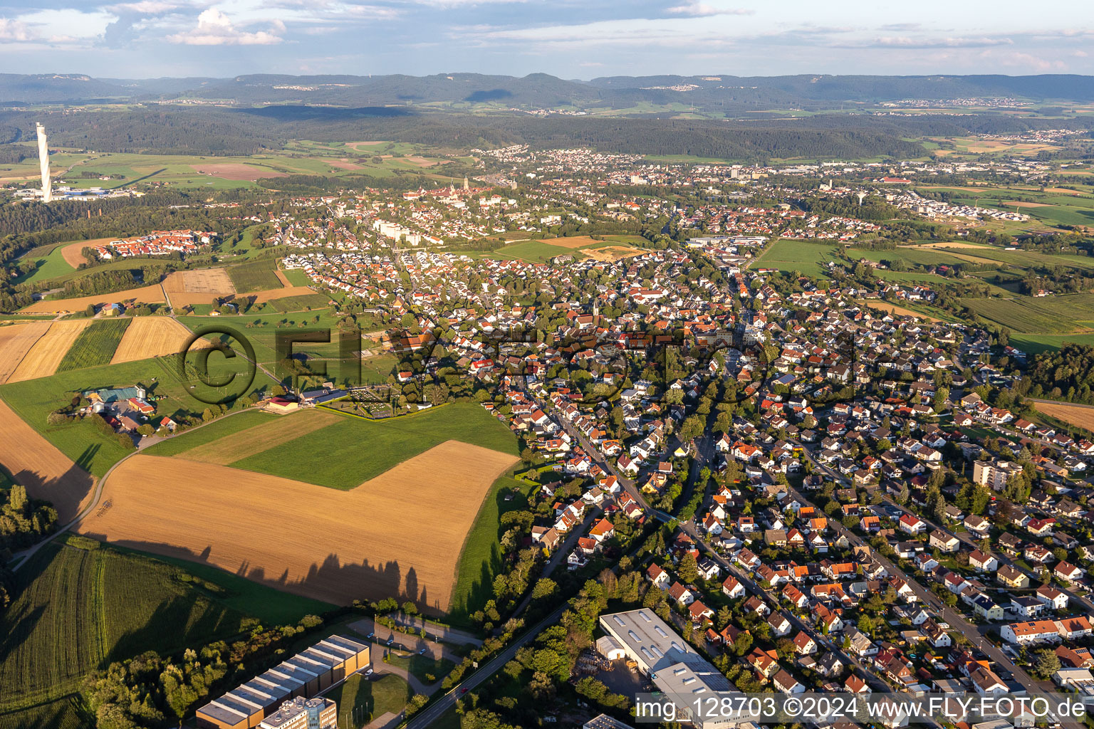 Vue aérienne de Quartier Zimmern Oberbayern Rottweil in Zimmern ob Rottweil dans le département Bade-Wurtemberg, Allemagne