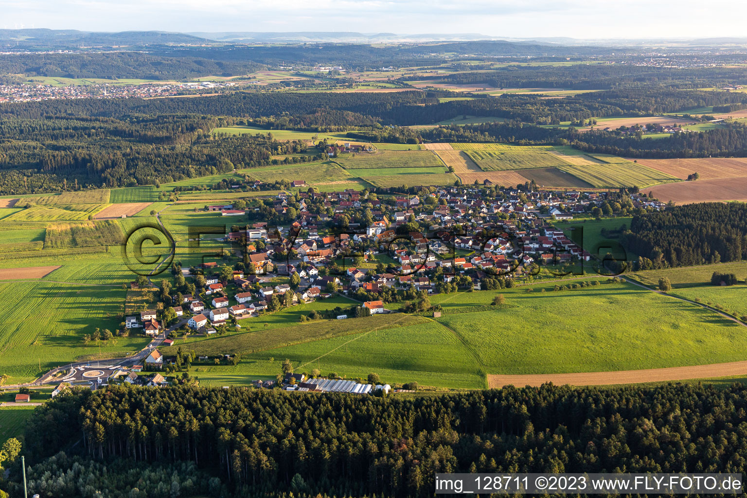 Vue aérienne de Hausen ob Rottweil à Rottweil dans le département Bade-Wurtemberg, Allemagne