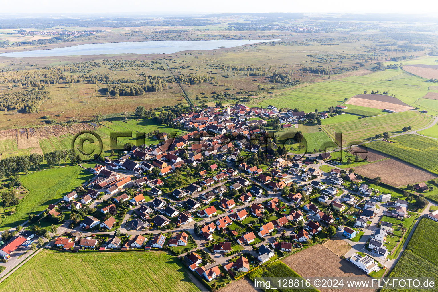 Alleshausen dans le département Bade-Wurtemberg, Allemagne d'en haut