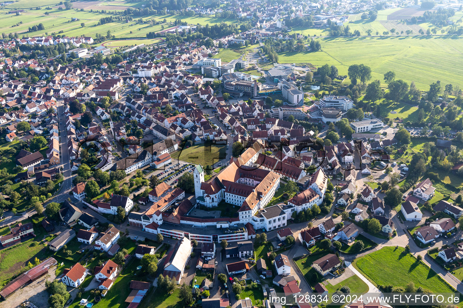 Vue aérienne de Clinique du Château Bad Buchau à Bad Buchau dans le département Bade-Wurtemberg, Allemagne