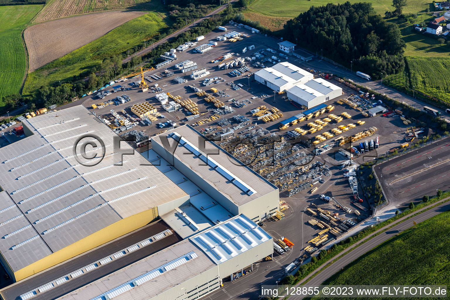 Photographie aérienne de Sites de l'usine Liebherr-Mischtechnik GmbH à le quartier Kürnbach in Bad Schussenried dans le département Bade-Wurtemberg, Allemagne