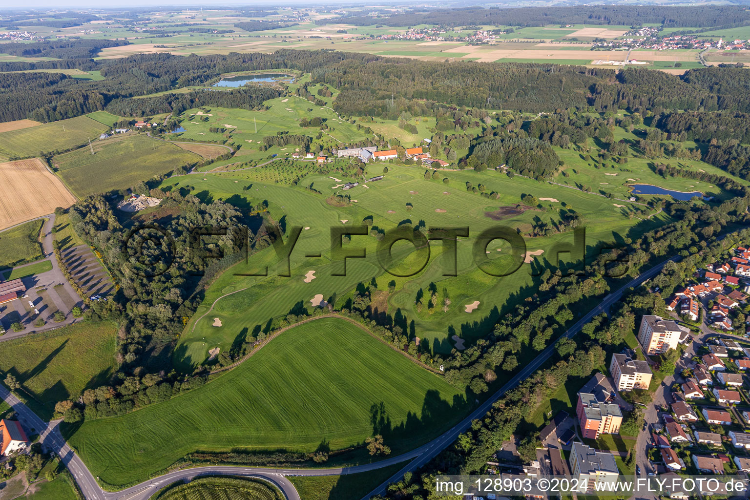 Vue aérienne de Clubs de golf princiers Haute Souabe eV à le quartier Hopfenweiler in Bad Waldsee dans le département Bade-Wurtemberg, Allemagne