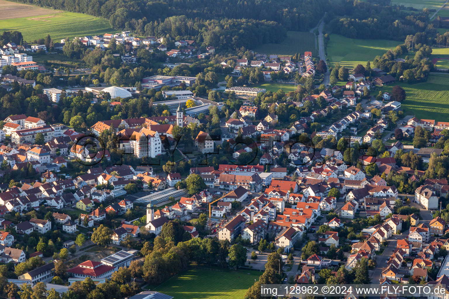 Vue aérienne de Verrouiller Aulendorf à le quartier Steegen in Aulendorf dans le département Bade-Wurtemberg, Allemagne